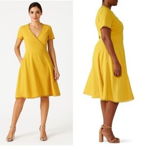 DRESS THE POPULATION Lace Trim Short Sleeve Wrap V-Neck Fit & Flare Mini Dress M